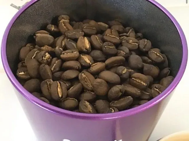 出来上がった珈琲は、お土産として、お持ち帰り頂いて、ご自宅でお楽しみ頂けます!